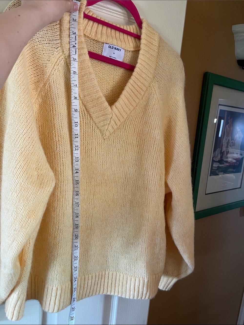 Old Navy Women's Pale Yellow super soft V-Neck Sweater - Picture 4 of 6